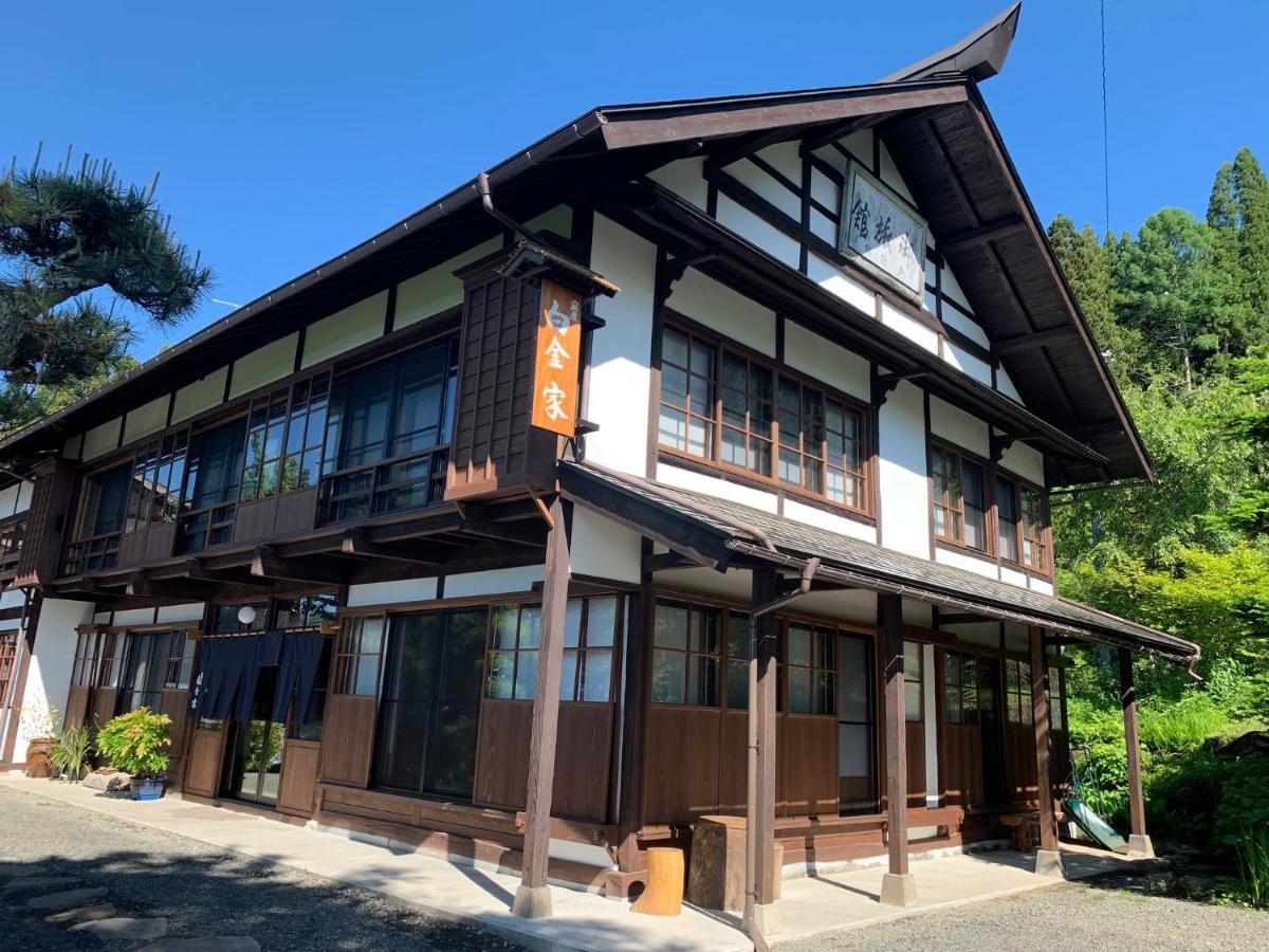宿屋白金家 Yadoya-Shiroganeya 1日1組限定2名から8名様まで 全館貸切り 伝統的建造物の旅籠宿 Traditional Culture Experience Nagano Esterno foto