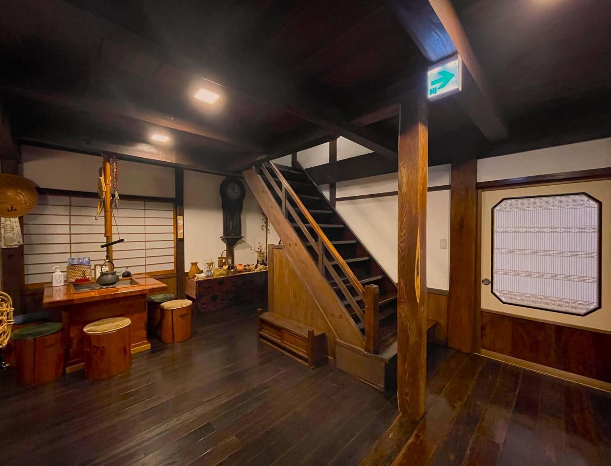 宿屋白金家 Yadoya-Shiroganeya 1日1組限定2名から8名様まで 全館貸切り 伝統的建造物の旅籠宿 Traditional Culture Experience Nagano Esterno foto